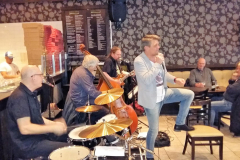 12525443_907081409400002_540697087408545519_o